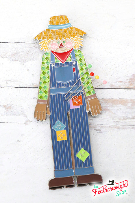 Lori Holt Scarecrow Needle Minder